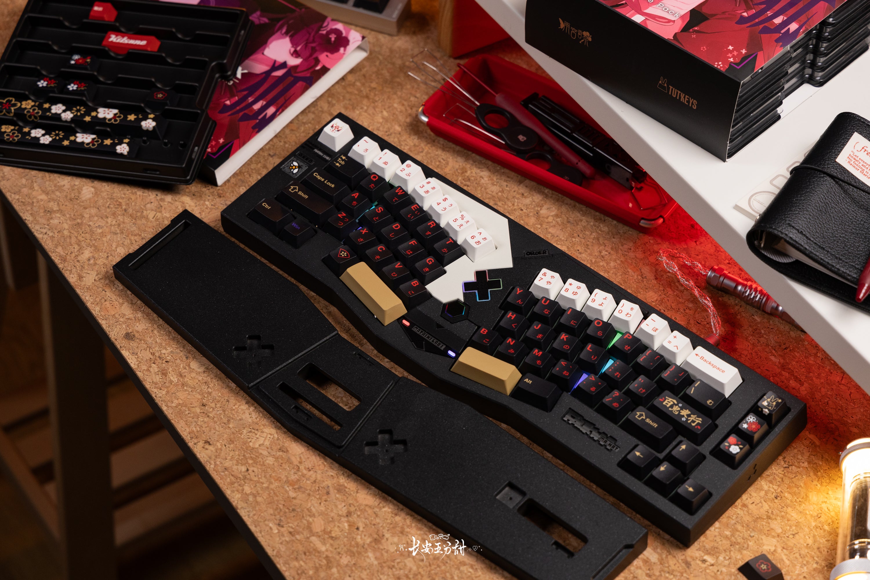 TUTKEYS Red Fox Keycaps